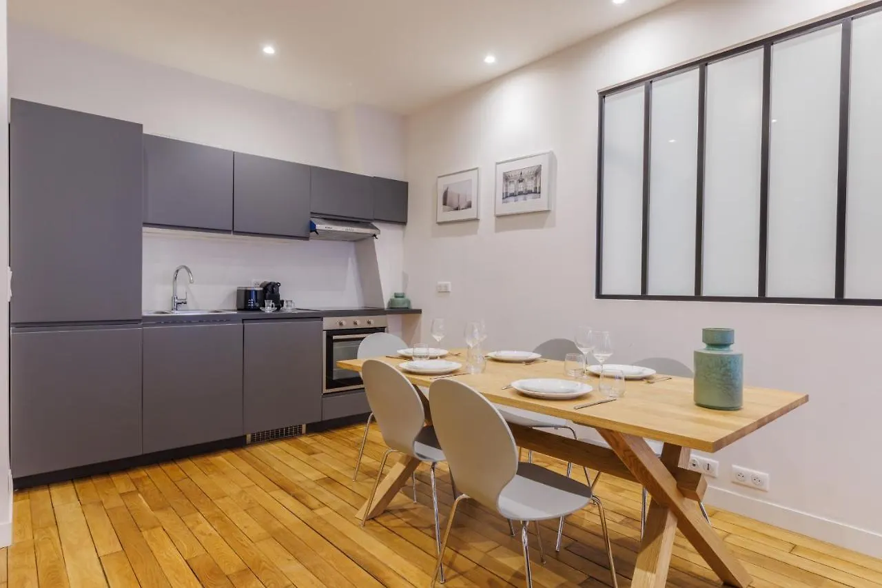 Amazing Apartment 2Br6P - Bastillevoltaire Paris 0*,  France